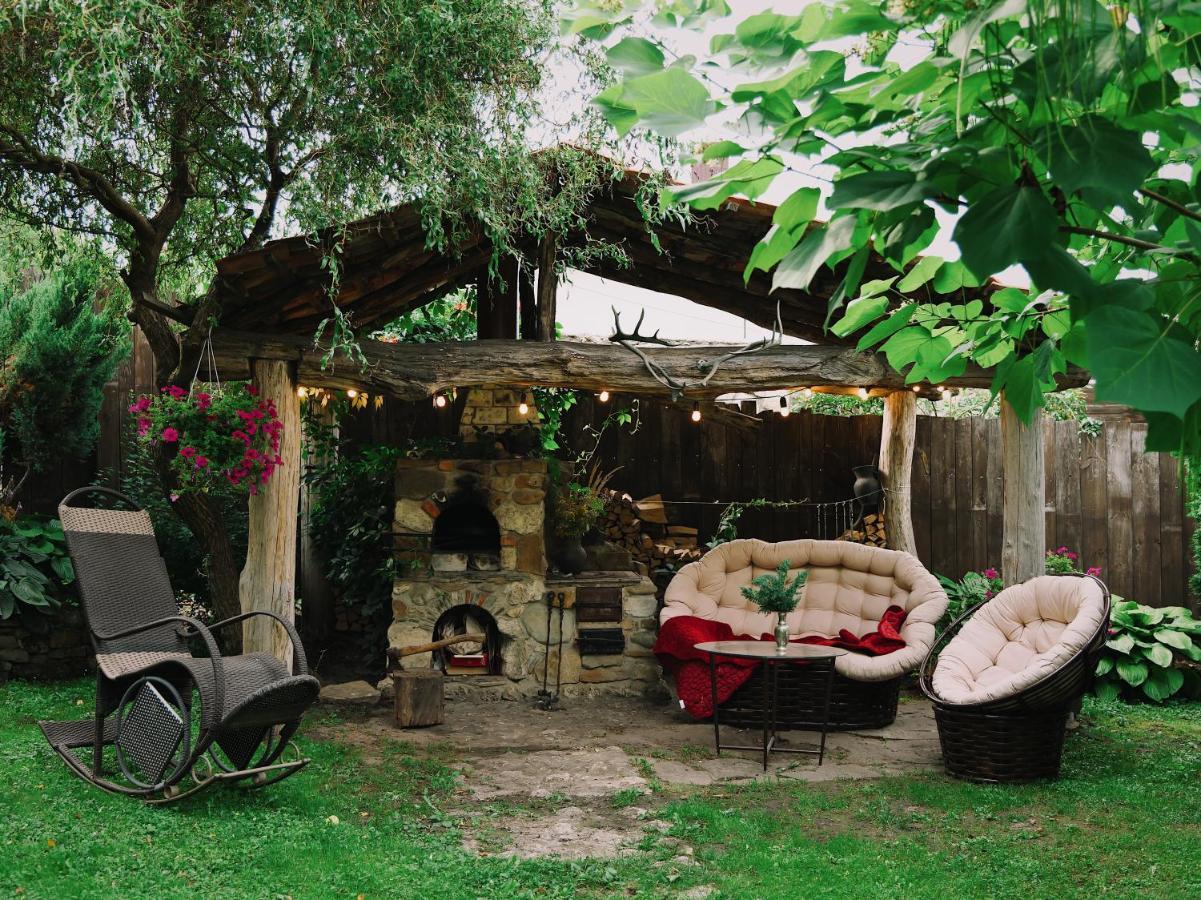 Sadyba Pochayiv Villa Počaïv Esterno foto
