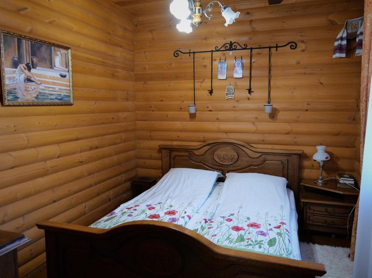 Sadyba Pochayiv Villa Počaïv Esterno foto