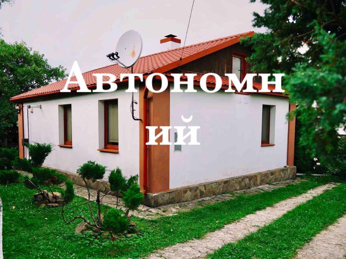 Sadyba Pochayiv Villa Počaïv Esterno foto
