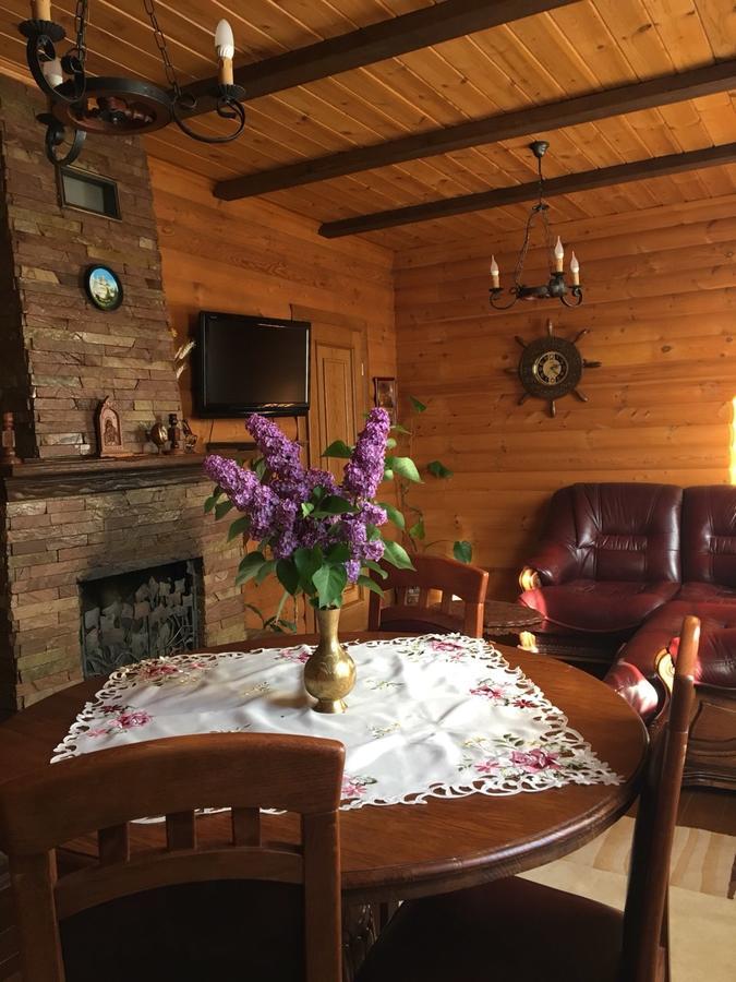 Sadyba Pochayiv Villa Počaïv Esterno foto
